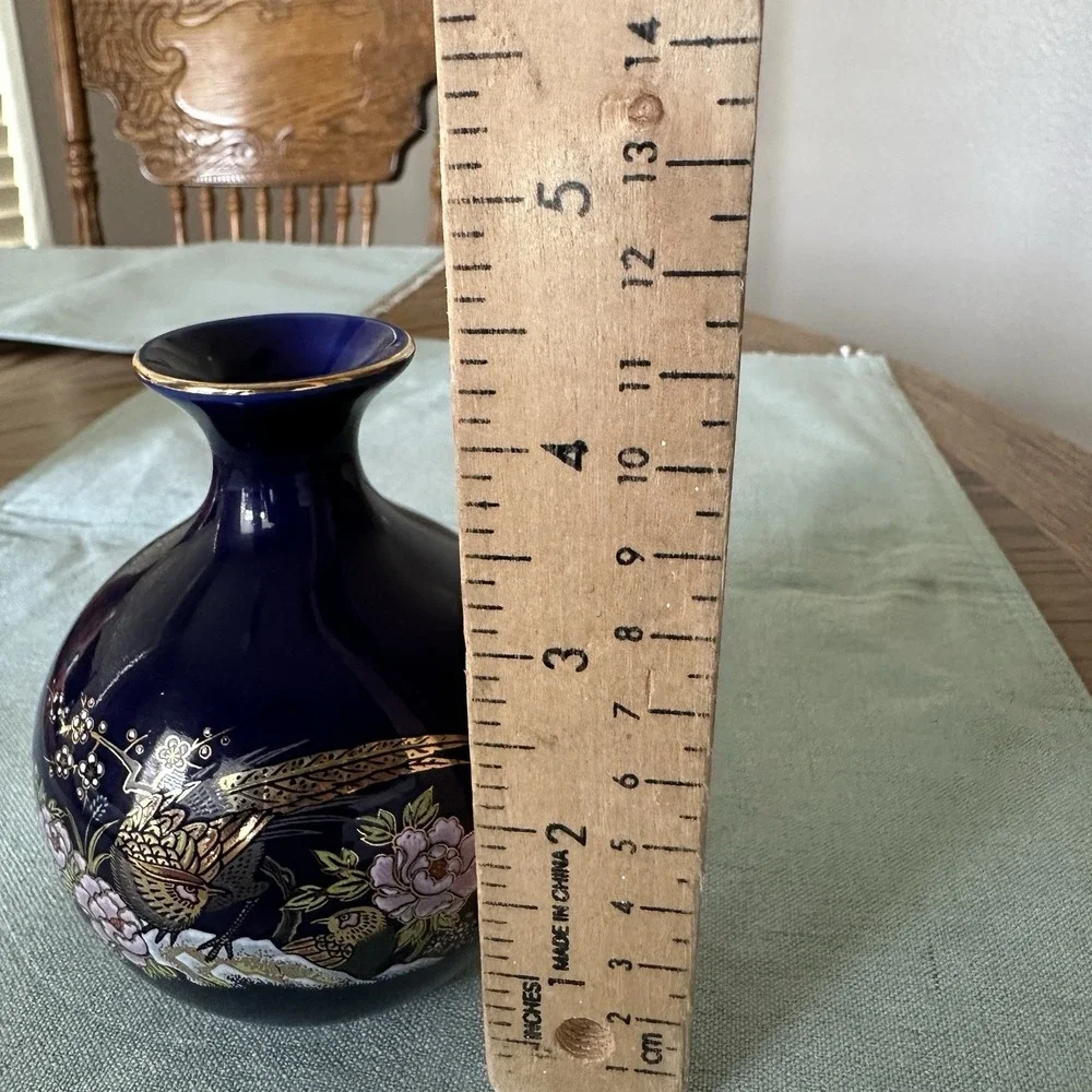 VTG Kutani Vase 4.5 Inch Cobalt Blue Porcelain‎ Japan Gold Bird Blooming Flowers